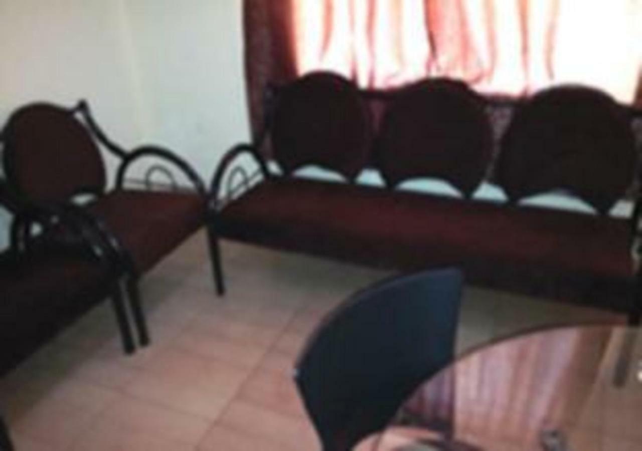 Hotel Brindavan Guwahati Buitenkant foto
